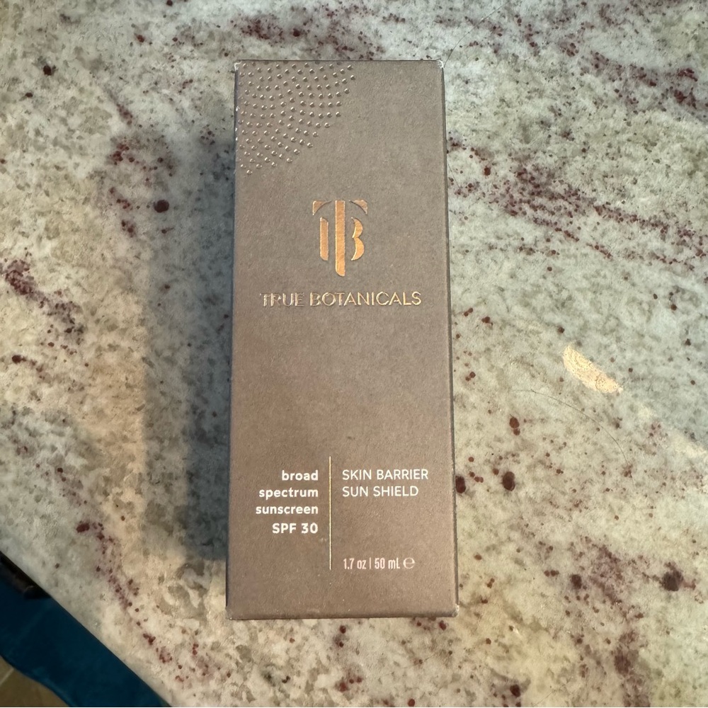 True Botanicals Skin Barrier Sun Shield SPF30